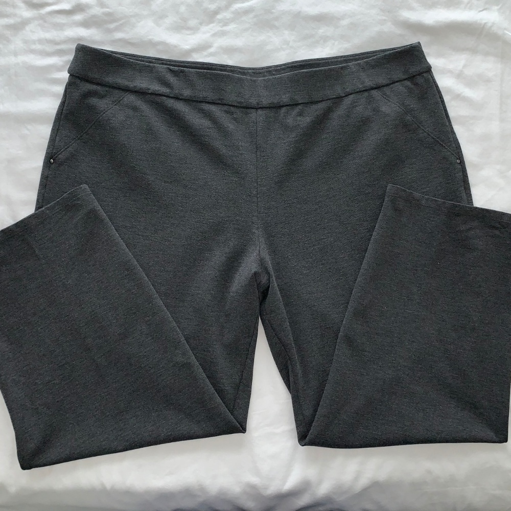 Grey Cato Knit size 22/24WP
